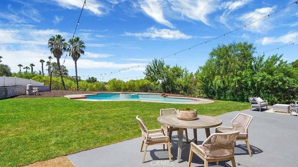 House in Orange, California, United States 5 - 18746880