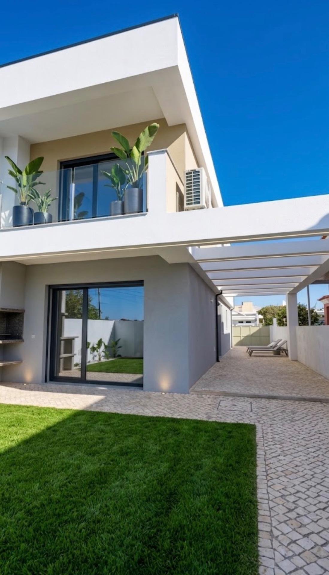 Villa in Fernao Ferro, Setubal, Portugal 3 - 18061264