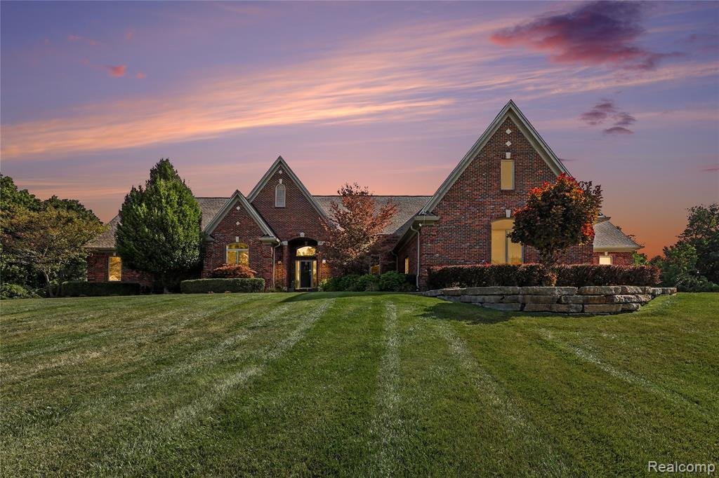 Maison à Leonard, Michigan, États-Unis 2 - 18746807