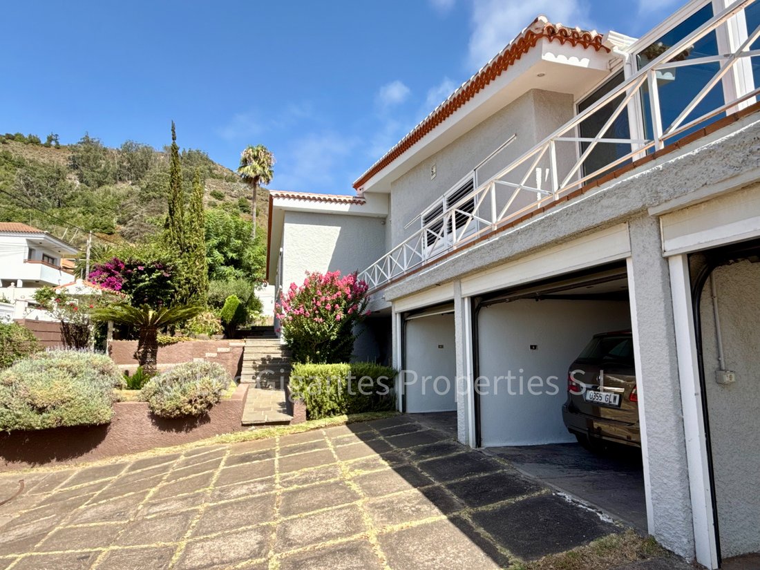 Villa en San Cristóbal de La Laguna, Canarias, España 1 - 18748163