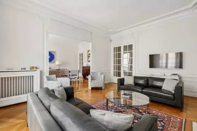 Apartamento en La Plaine des Sablons, Neuilly-sur-Seine, Francia 1 - 18110769