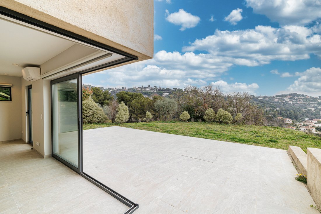 Villa en Niza, Provenza-Alpes-Costa Azul, Francia 3 - 18747469
