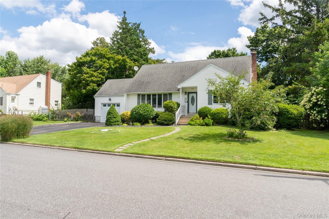 Casa a West Babylon, New York, Stati Uniti 2 - 18747343