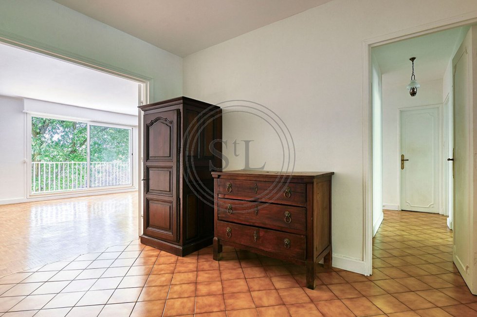 Apartment in Domaine National du Château, Versailles, France 3 - 18747692