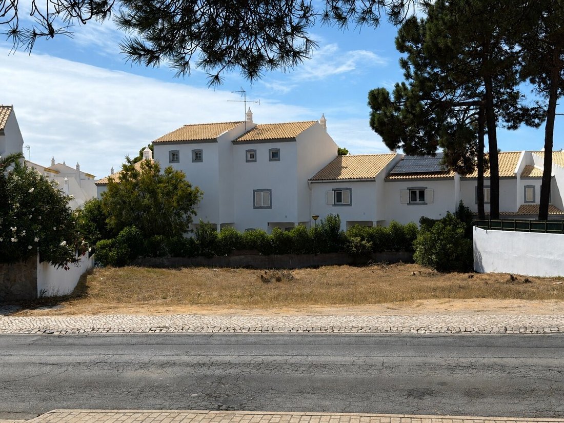 Terreno a Praia dos Pescadores, Olhos de Agua, Portogallo 1 - 18747336