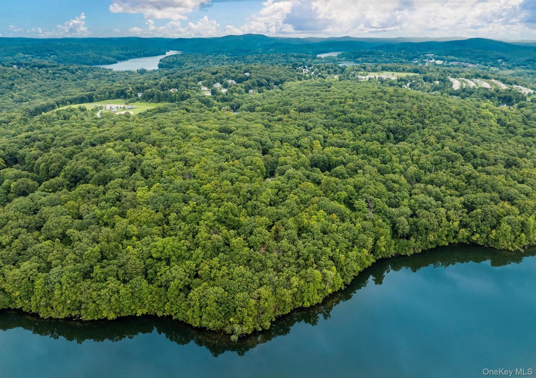 Terreno a Carmel, New York, Stati Uniti 1 - 18748182