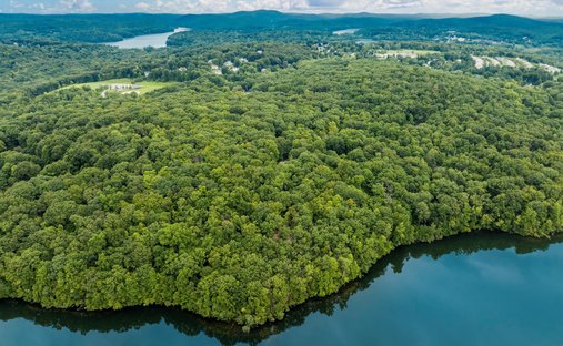Terreno a Carmel, New York, Stati Uniti 1