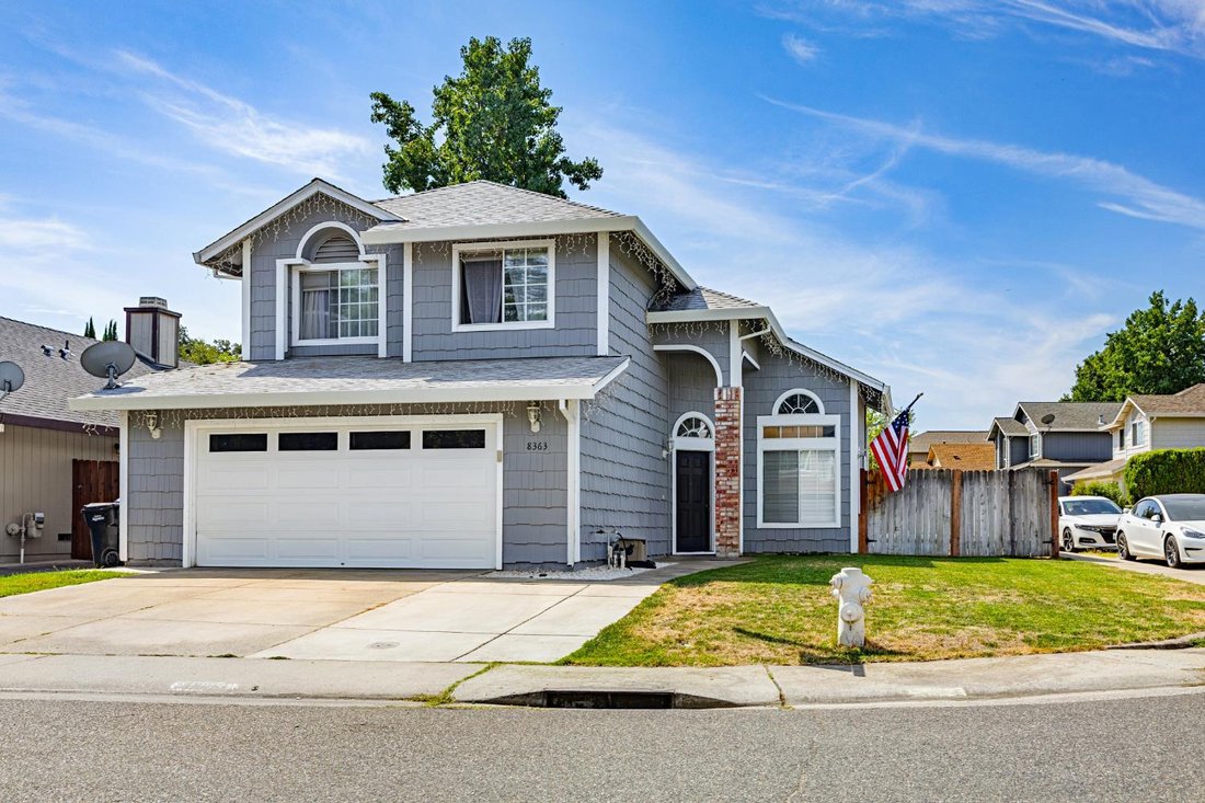 House in Antelope, California, United States 3 - 18747344