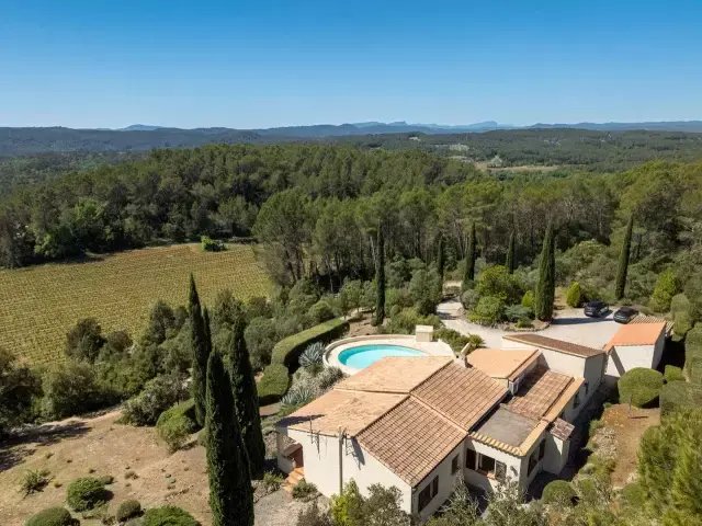 Villa à Entrecasteaux, Provence-Alpes-Côte d'Azur, France 2 - 17673532