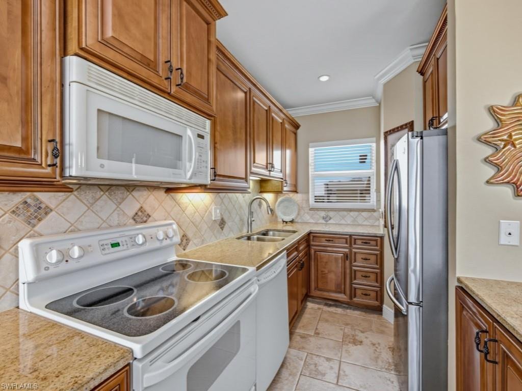 Condo in Marco Island, Florida, United States 5 - 18747646