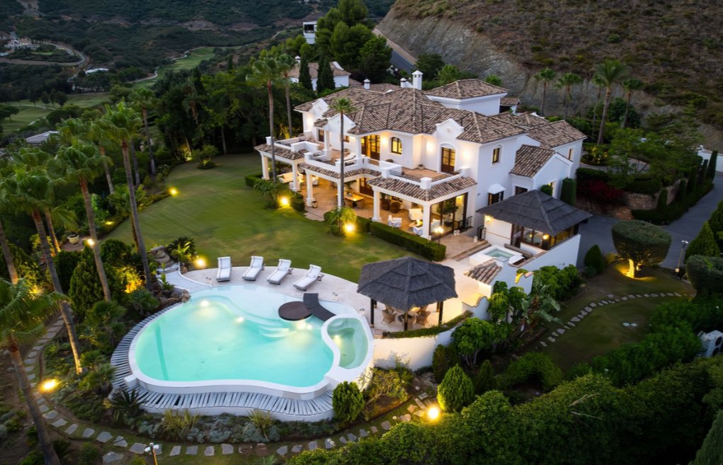 Villa en Marbella, Andalucía, España 1 - 18747555