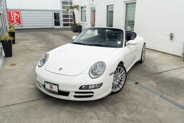 Cabriolet in Bellevue, WA, United States 3 - 18587638