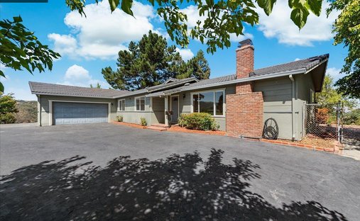 House in Martinez, California, United States 1