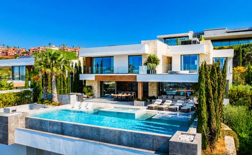 Villa in Marbella, Andalusien, Spanien 1