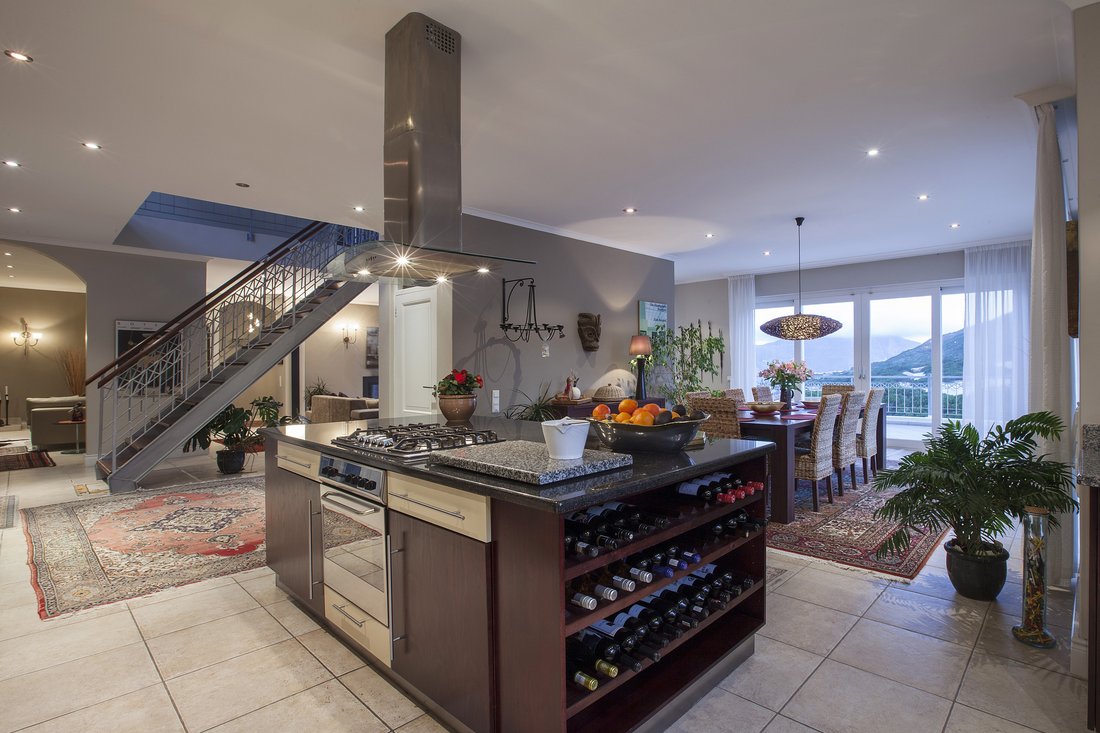 House in Scott Estate, Cape Town, South Africa 4 - 18747730