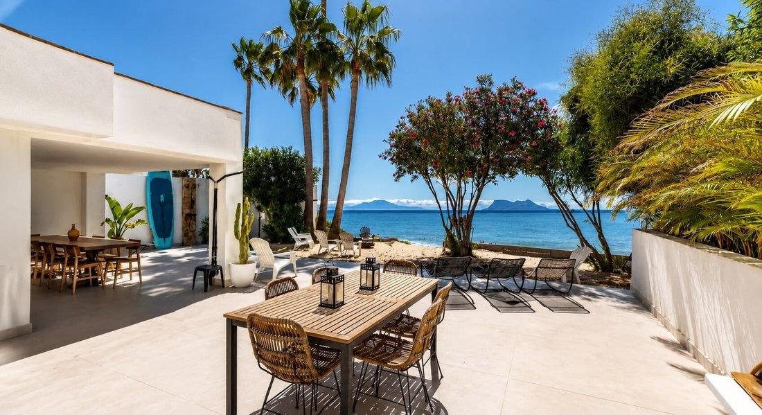 Villa in Estepona, Andalusien, Spanien 1 - 18747554