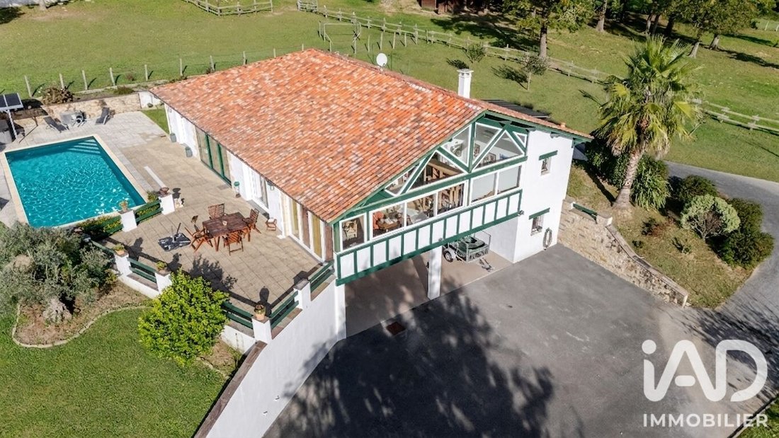 Haus in Ustaritz, Neu-Aquitanien, Frankreich 1 - 18732466