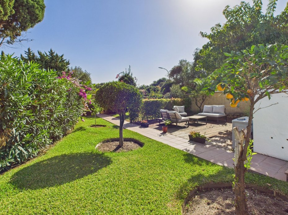 Villa in Estepona, Andalusien, Spanien 4 - 18747456