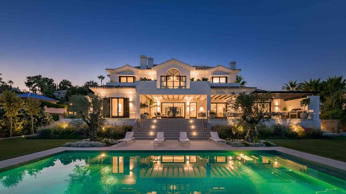 Villa a Marbella, Andalusia, Spagna 1 - 18747348