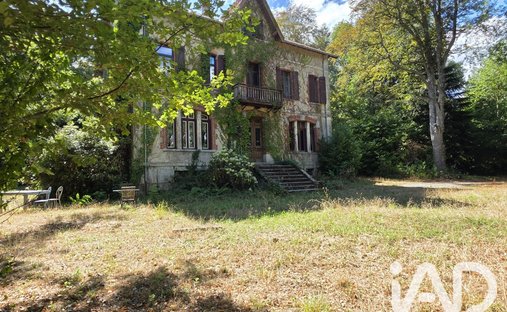 Haus in Saint-Amans-Soult, Okzitanien, Frankreich 1