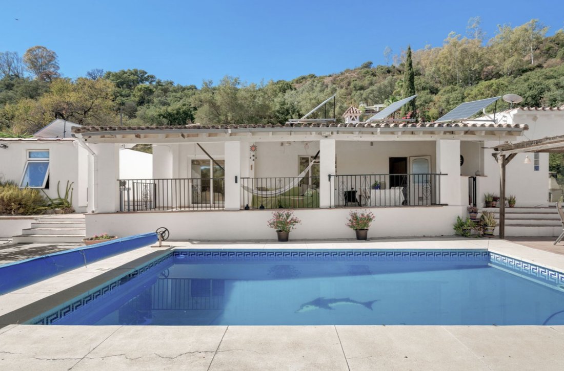 Villa in Estepona, Andalusien, Spanien 3 - 18747441