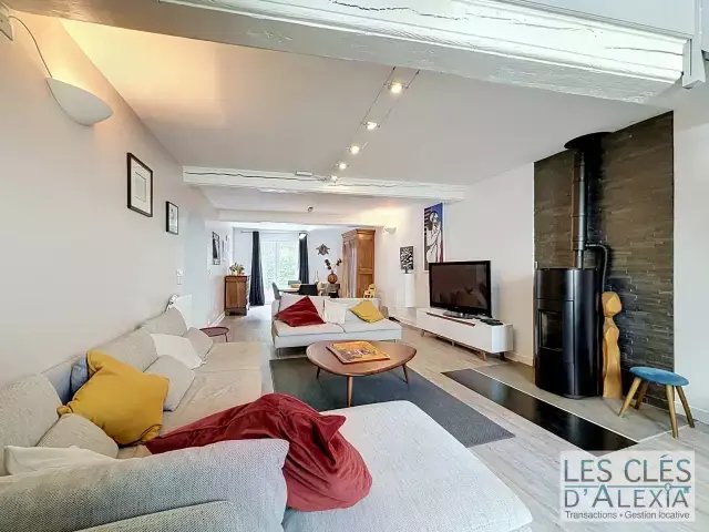 Casa en Vernaison, Auvernia-Ródano-Alpes, Francia 2 - 18730750