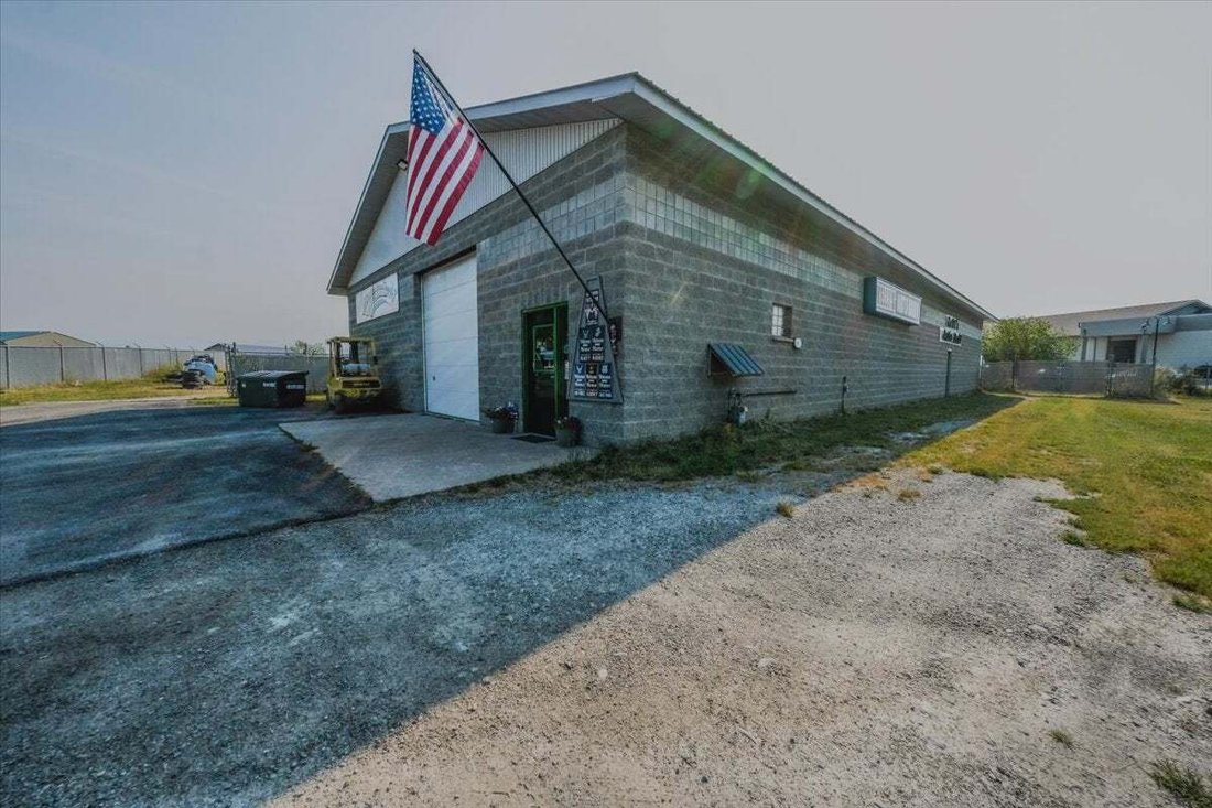 Kalispell, Montana, United States 4 - 18747476