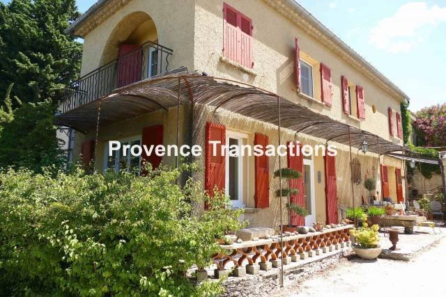 Maison à Vacqueyras, Provence-Alpes-Côte d'Azur, France 1 - 18101424