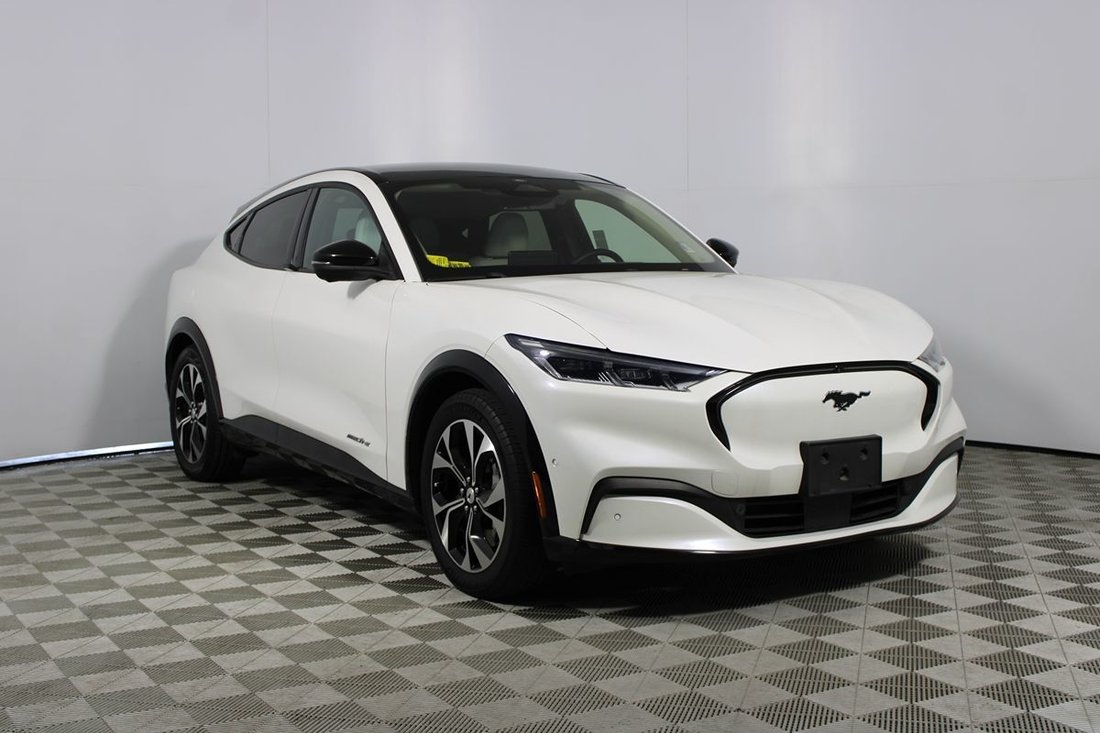 Suv in Montclair, CA, United States 1 - 18747401
