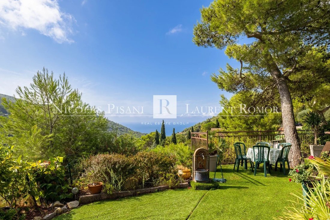 Villa in La Turbie, Provence-Alpes-Côte d'Azur, France 2 - 18747576