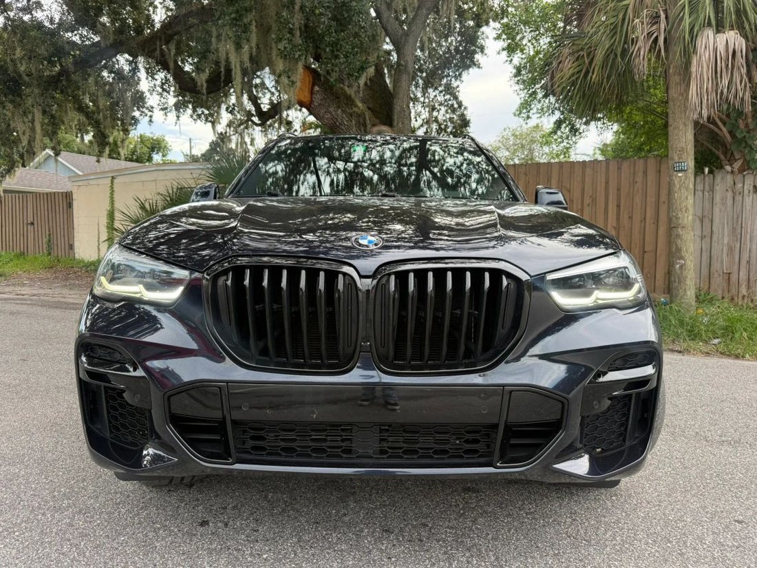 Suv in Tampa, FL, United States 2 - 18747901