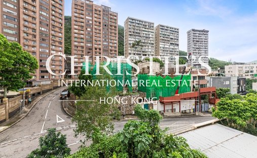 House in Hong Kong, Hong Kong 1