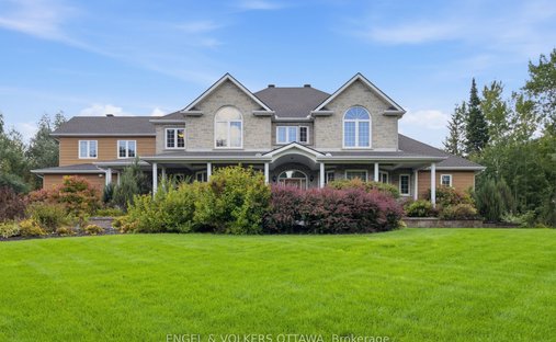 House in Ottawa, Ontario, Canada 1