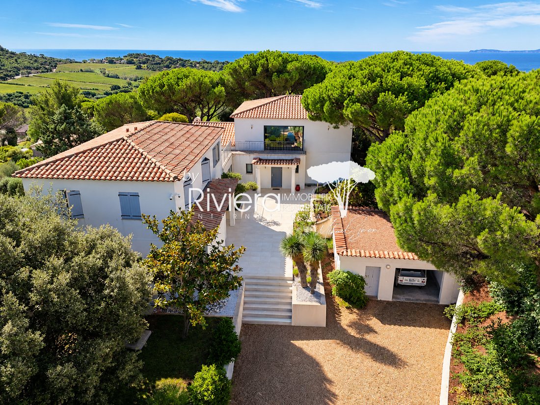 Estate in La Croix-Valmer, Provence-Alpes-Côte d'Azur, France 5 - 18689830
