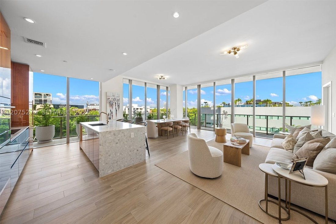 Condo in Miami, Florida, United States 4 - 18748278