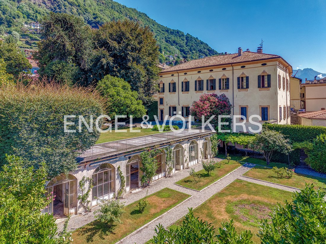 Villa à Gravedona ed Uniti, Lombardie, Italie 2 - 18748268