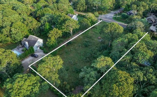 Land in Hampton Bays, New York, United States 1