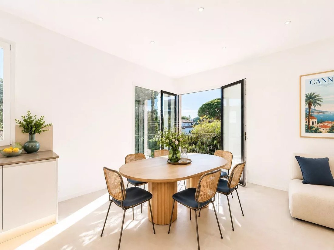 House in Vallergues, Cannes, France 1 - 16392251