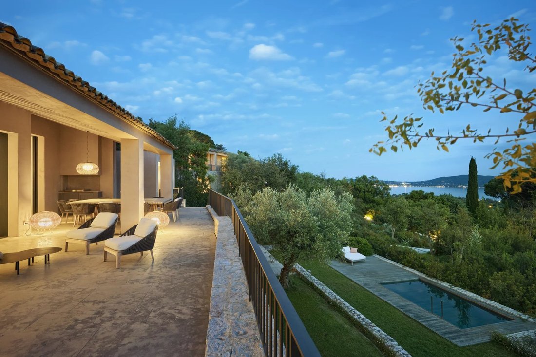 Villa à Grimaud, Provence-Alpes-Côte d'Azur, France 4 - 18753073