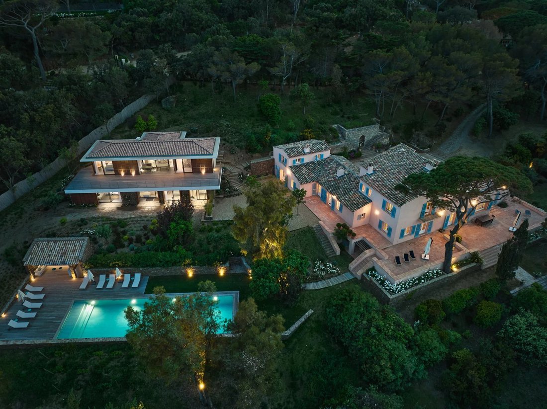 Villa en Zone Est Diffuse, San Tropez, Francia 1 - 18753075