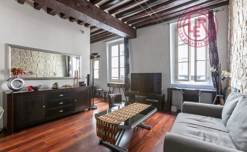 Apartment in Sainte Avoie, Paris 3e Arrondissement, Paris 1