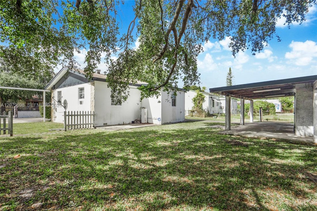 Casa en Miami, Florida, Estados Unidos 4 - 18752503