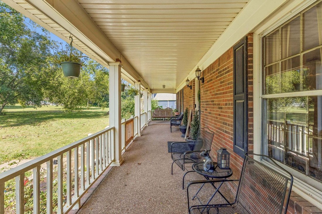 House in Culleoka, Tennessee, United States 2 - 18755947
