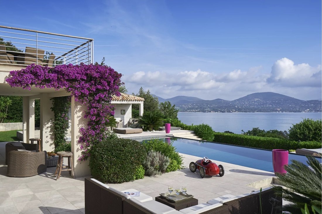 Villa à Gassin, Provence-Alpes-Côte d'Azur, France 3 - 18753093