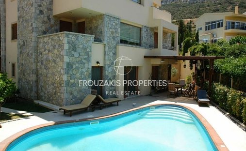 House in Palea Fokea, Attica, Greece 1