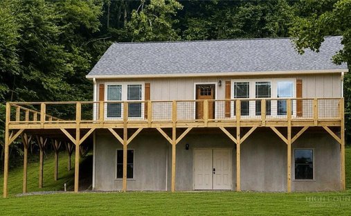House in Crumpler, North Carolina, United States 1