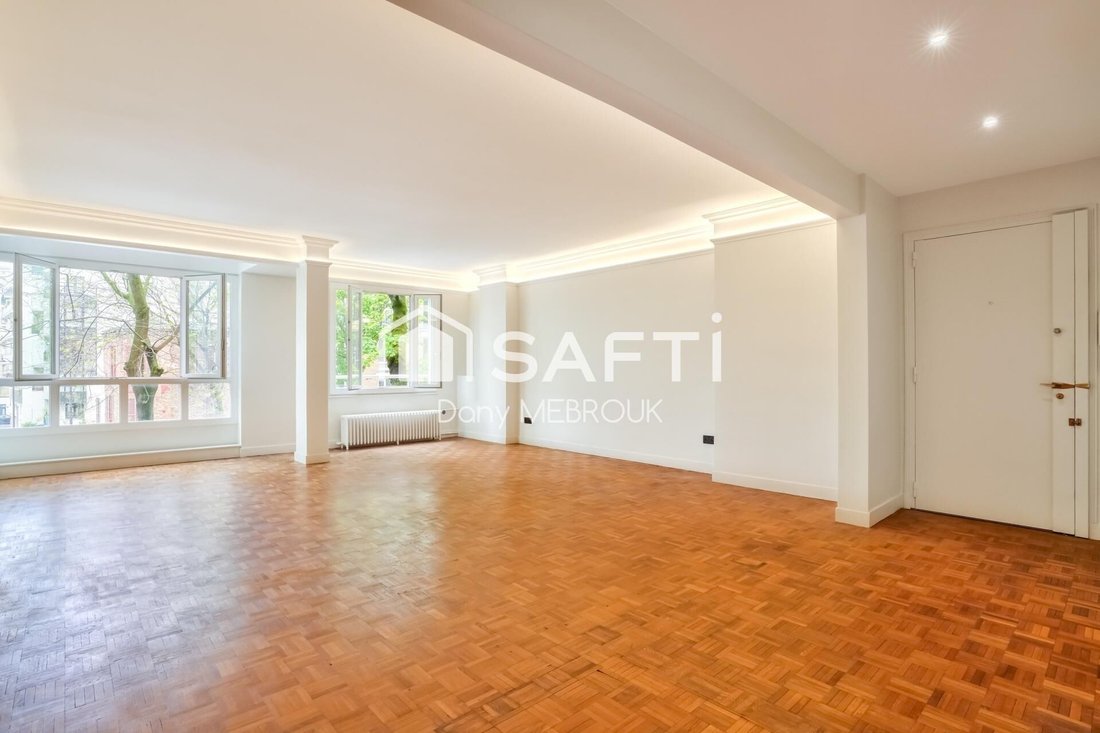 Apartment in Bois de Boulogne, Paris 16e Arrondissement, Paris 3 - 18755605