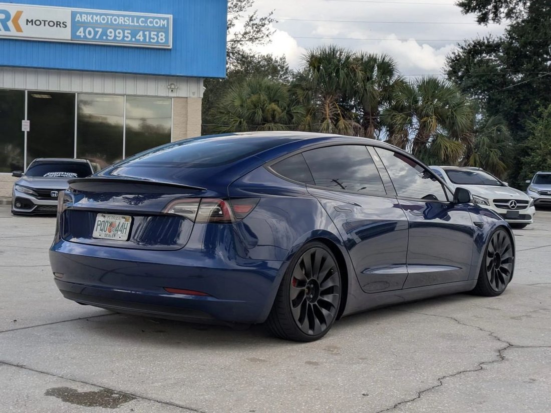Sedan in Apopka, FL, United States 3 - 18753543