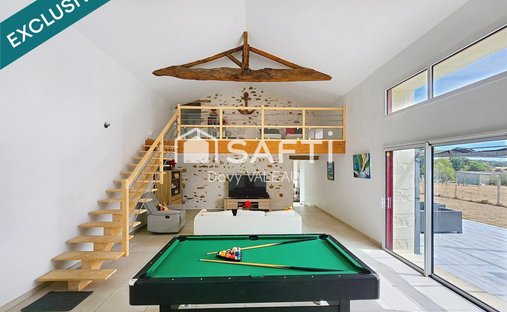 House in La Roche-sur-Yon, Pays de la Loire, France 1