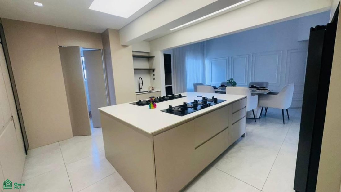 Condo in Medellín, Antioquia, Colombia 3 - 18751361